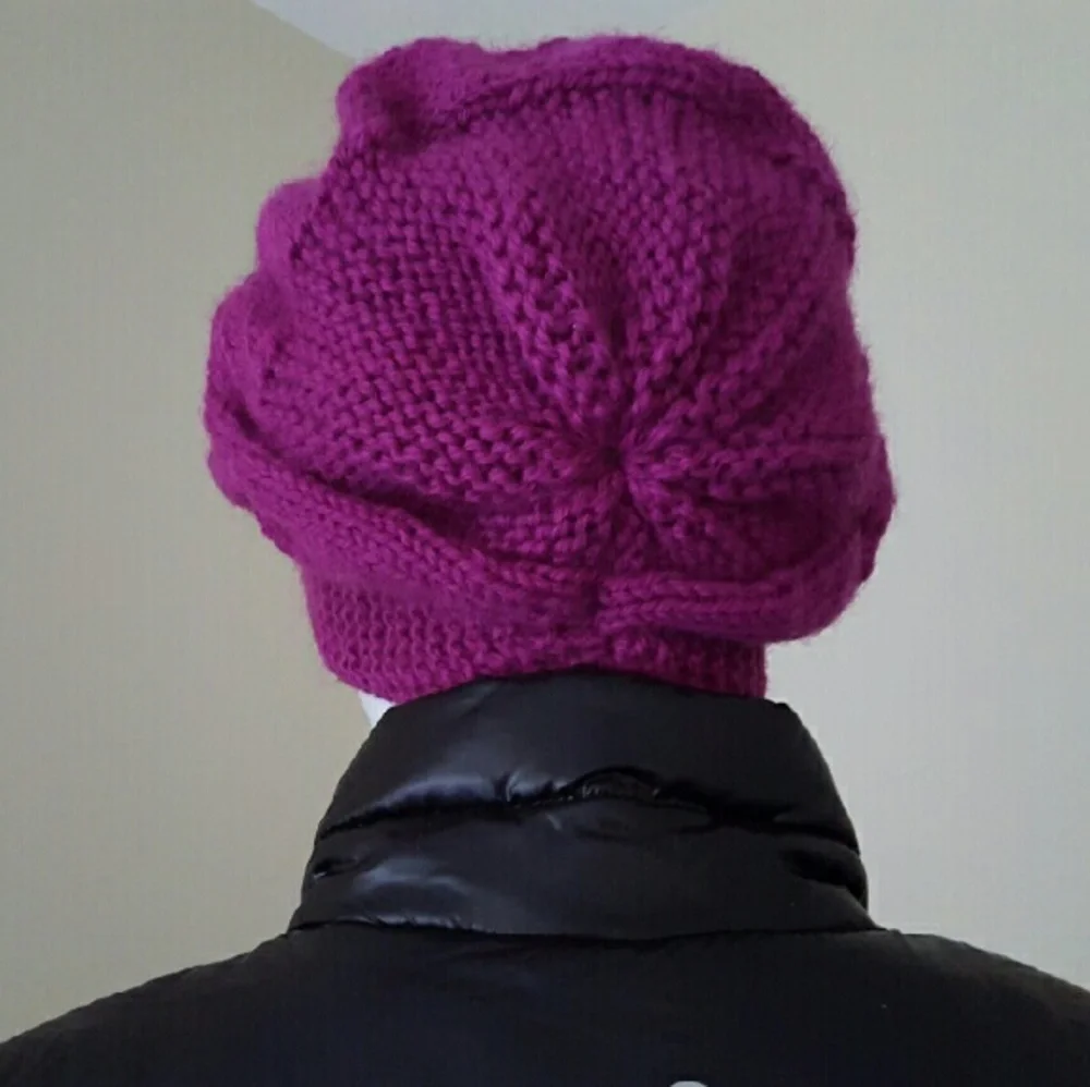 New West Loop Cream Knit Gloves + Hand Knit Purple Magenta Winter Cap Set